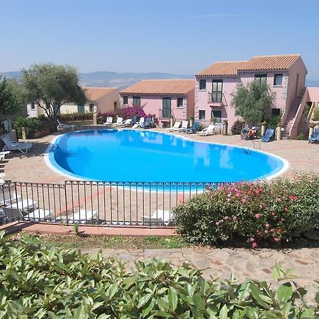 Beb Con Piscina Villa Del Borgo Badesi Exteriér fotografie